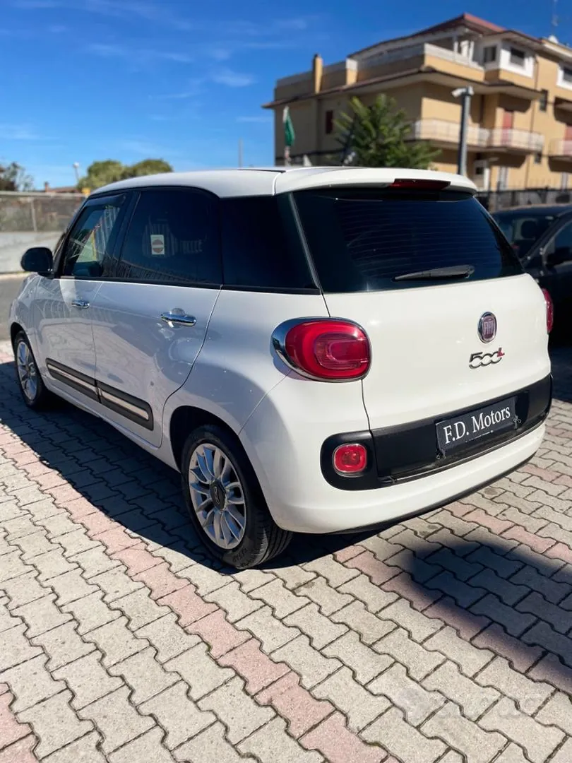 Fiat 500L 2014 photo 4