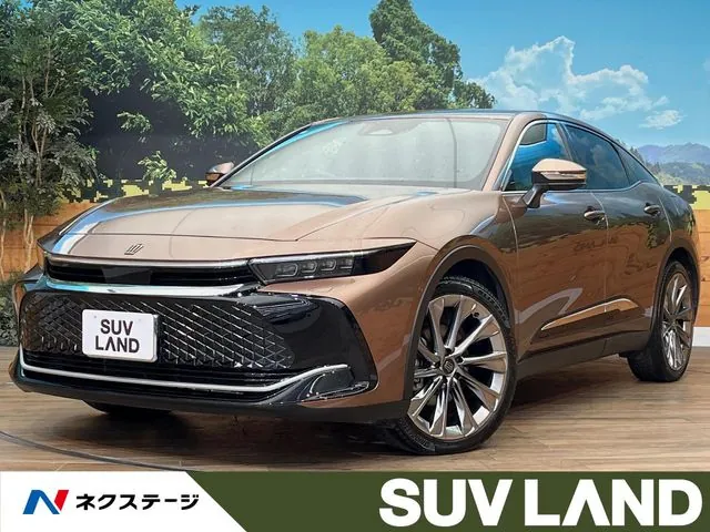 Toyota Crown Crossover