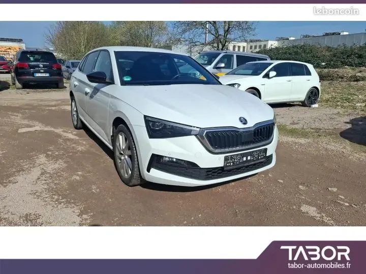 Skoda Scala 2019 photo 2