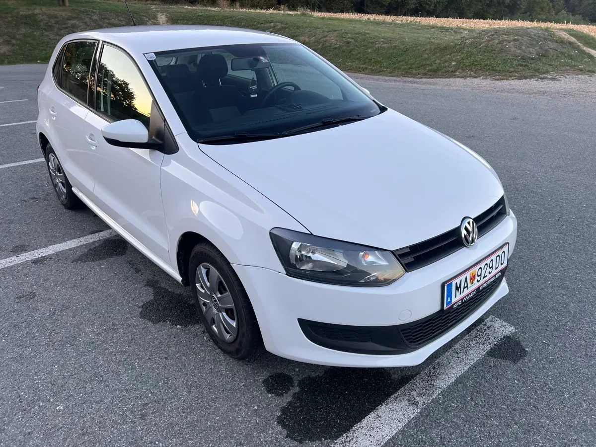 Volkswagen Polo 2013 photo 3