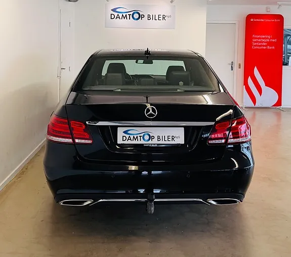 Mercedes-Benz E220 2013 photo 4