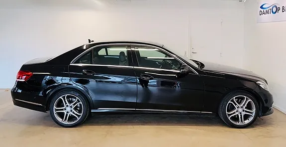 Mercedes-Benz E220 2013 photo 5