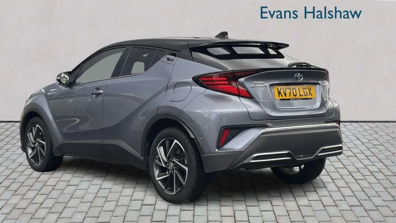 Toyota C-Hr 2020 photo 2