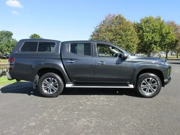 Mitsubishi Triton 2022 photo 5