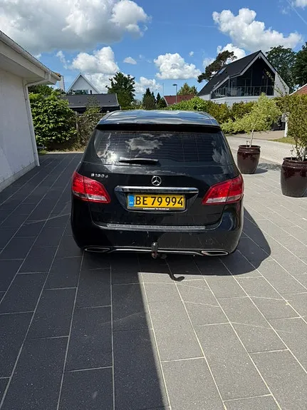 Mercedes-Benz B180 D