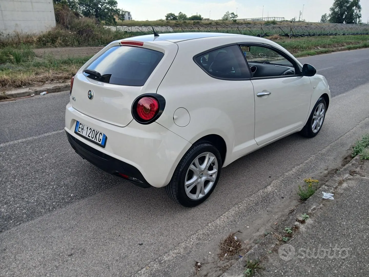 Alfa Romeo Mito 2011 photo 4