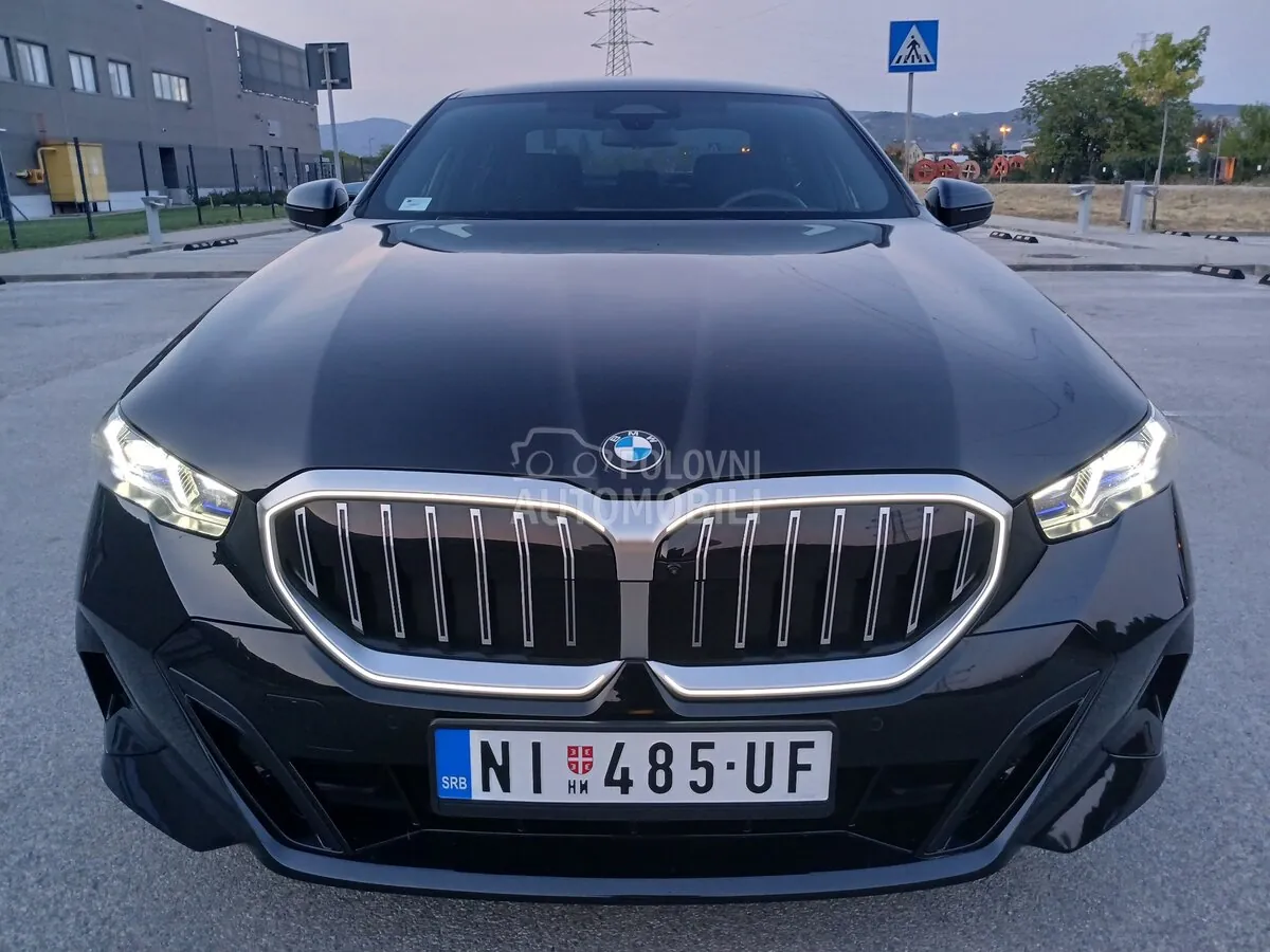 BMW 520 2025 photo 2