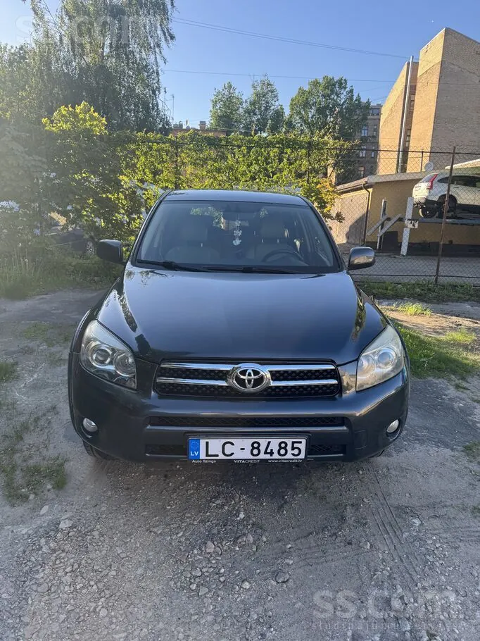 Toyota Rav4 2007 photo 2