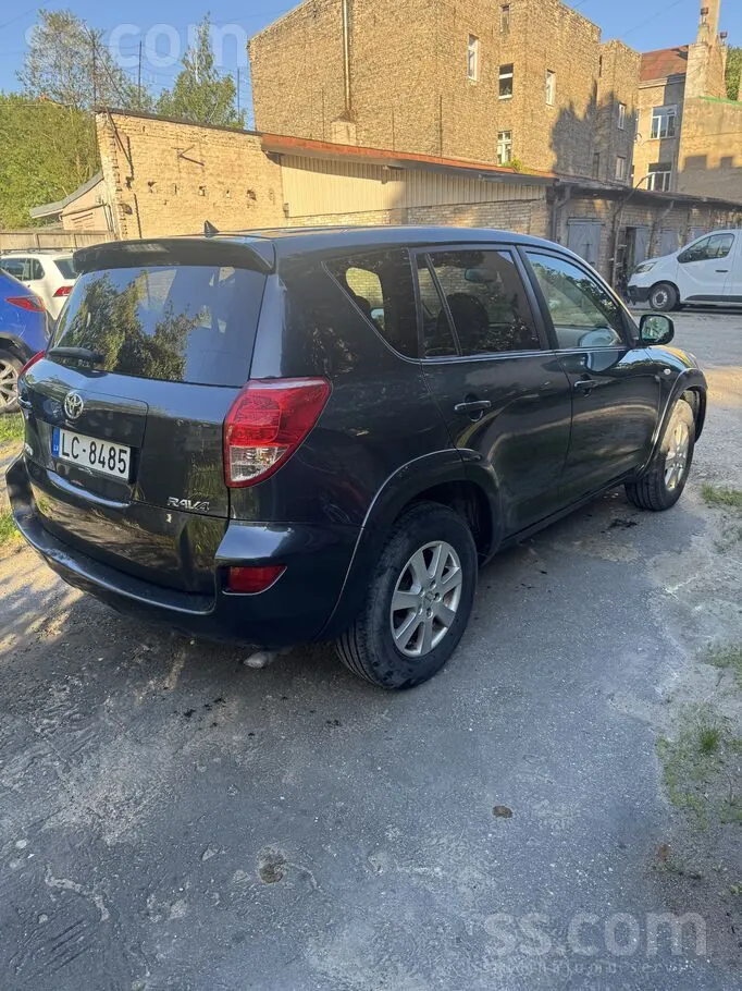 Toyota Rav4 2007 photo 5