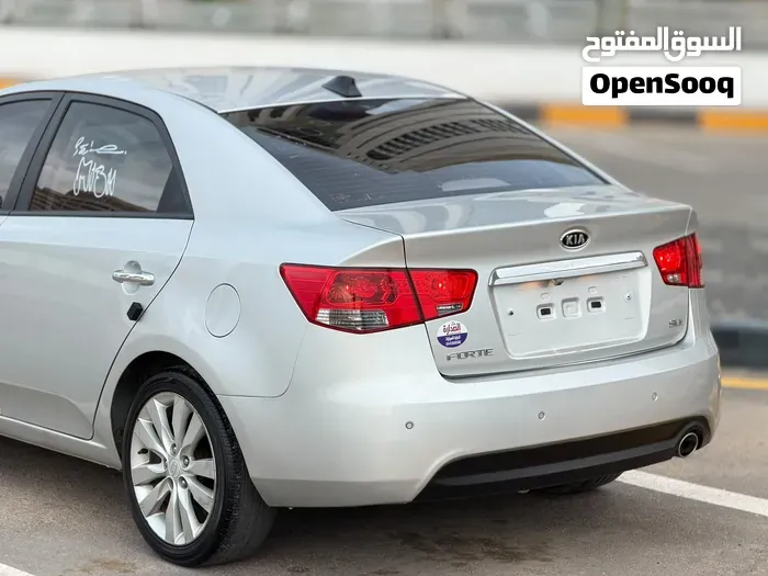 Kia Forte 2010 photo 3