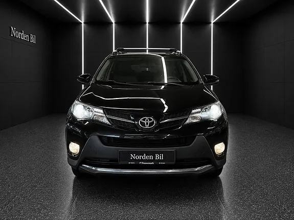 Toyota Rav4 2015 photo 2