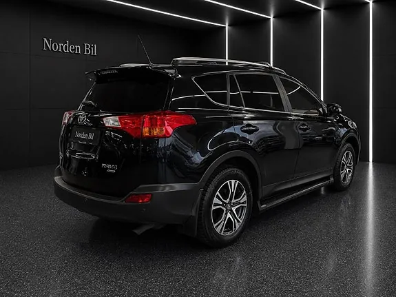 Toyota Rav4 2015 photo 4