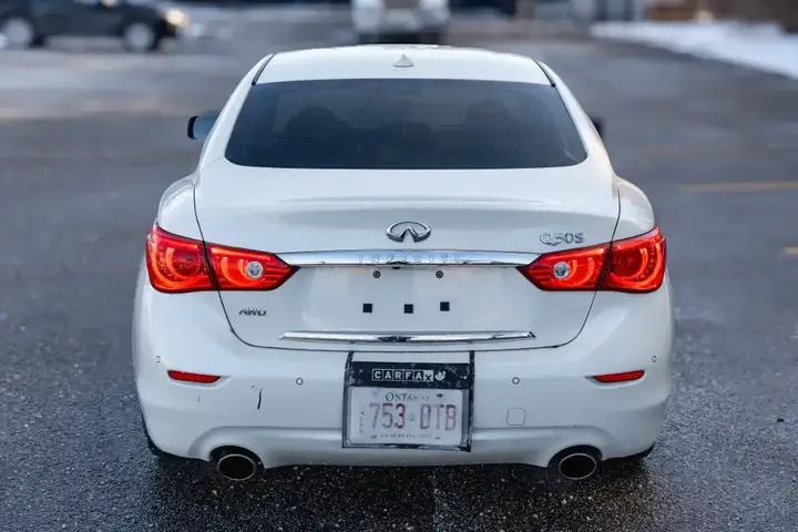 Infiniti Q50 2017 photo 4