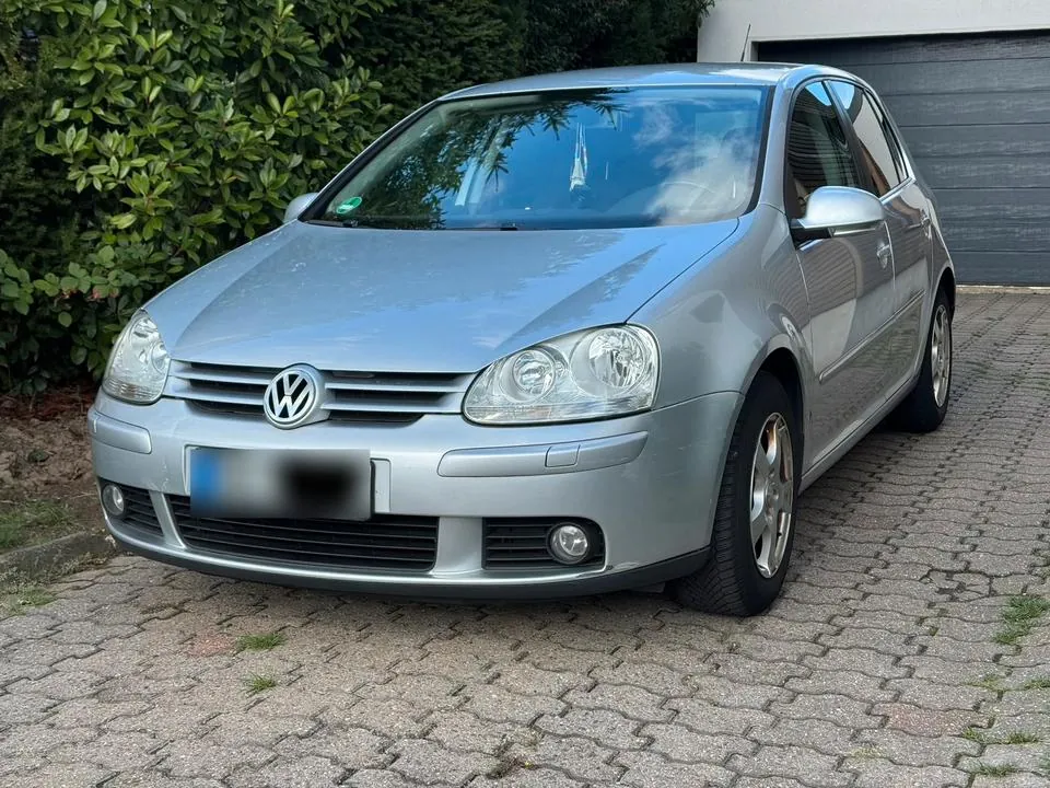 Volkswagen Golf V