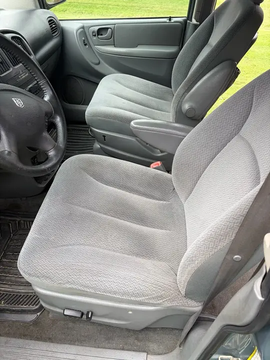 Dodge Grand Caravan 2005 photo 5
