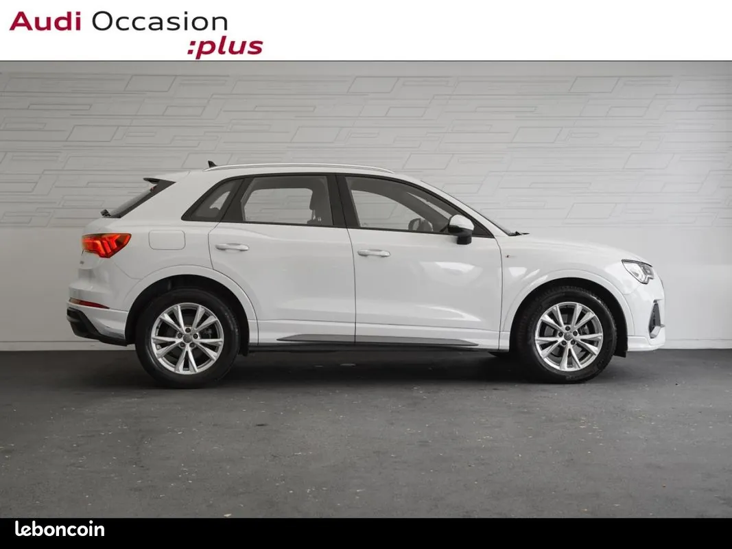 Audi Q3 2019 photo 4