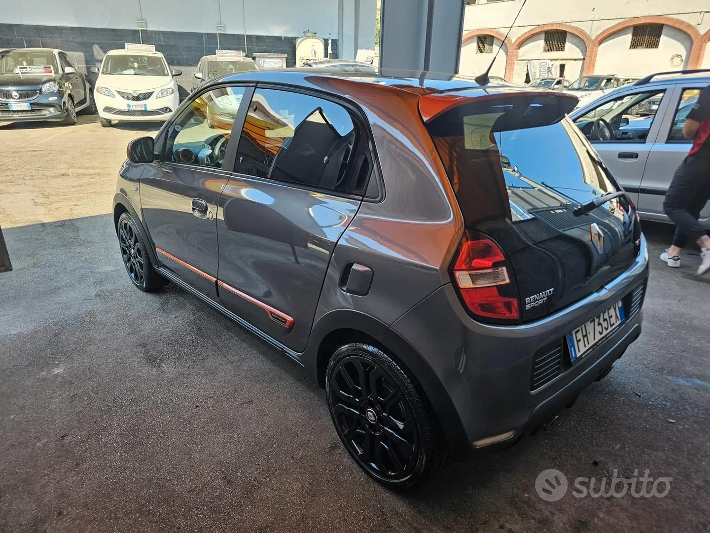 Renault Twingo 2017 photo 2