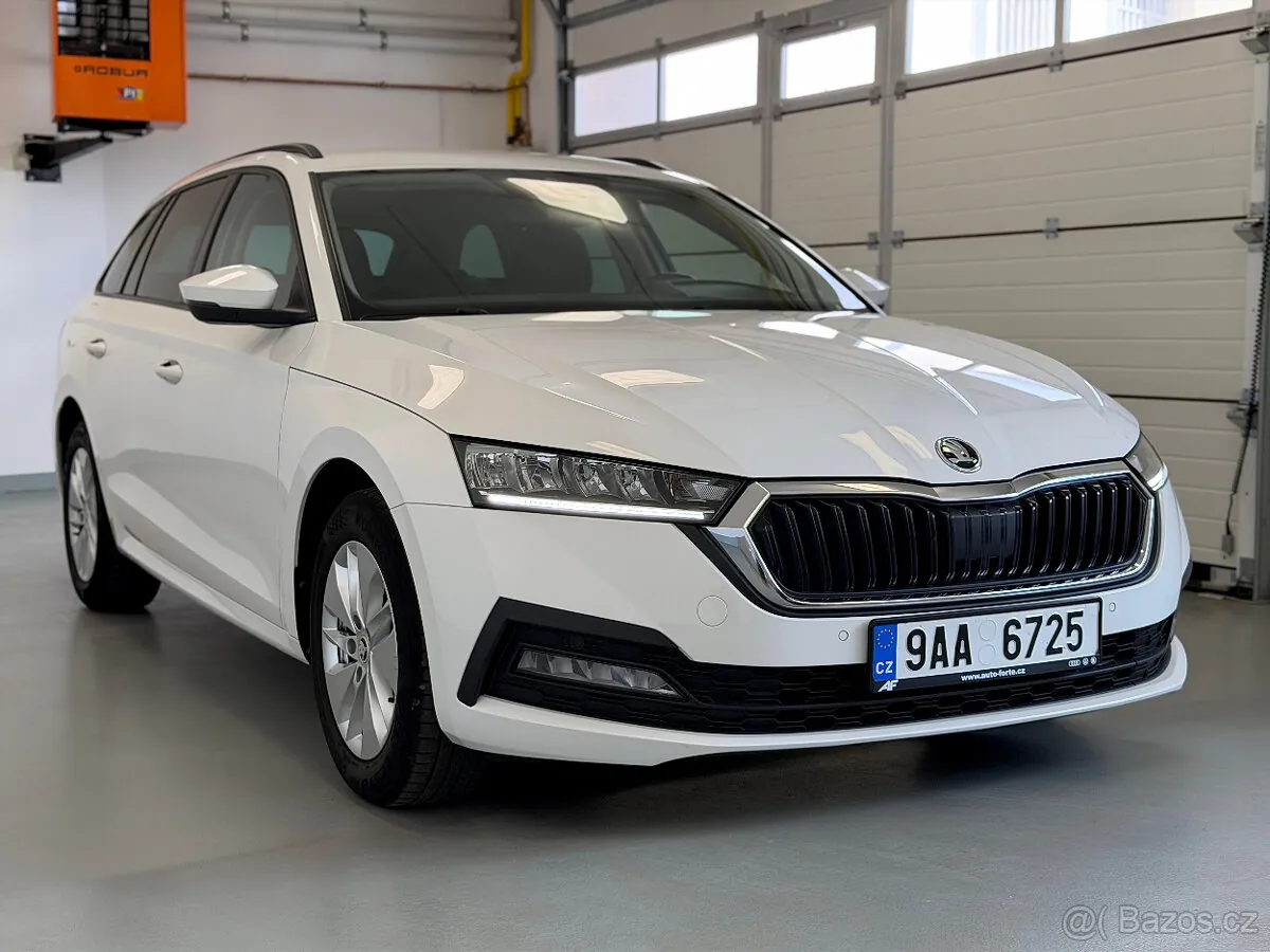 Skoda Octavia 2022 photo 4