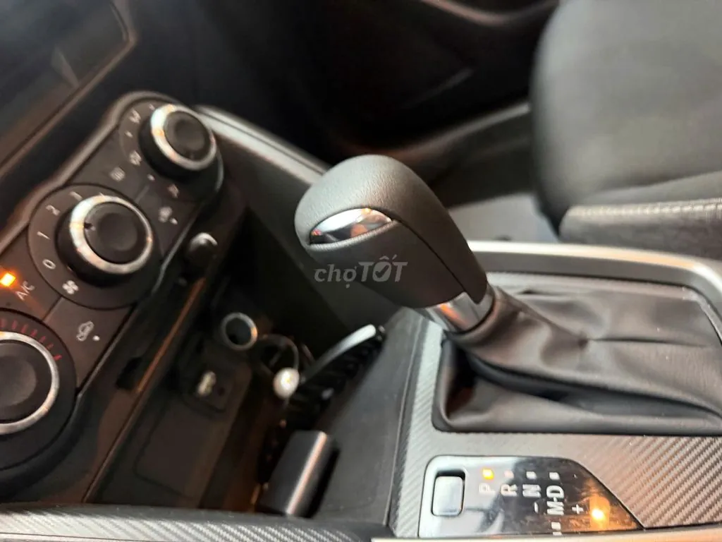 Mazda 2 2023 photo 5