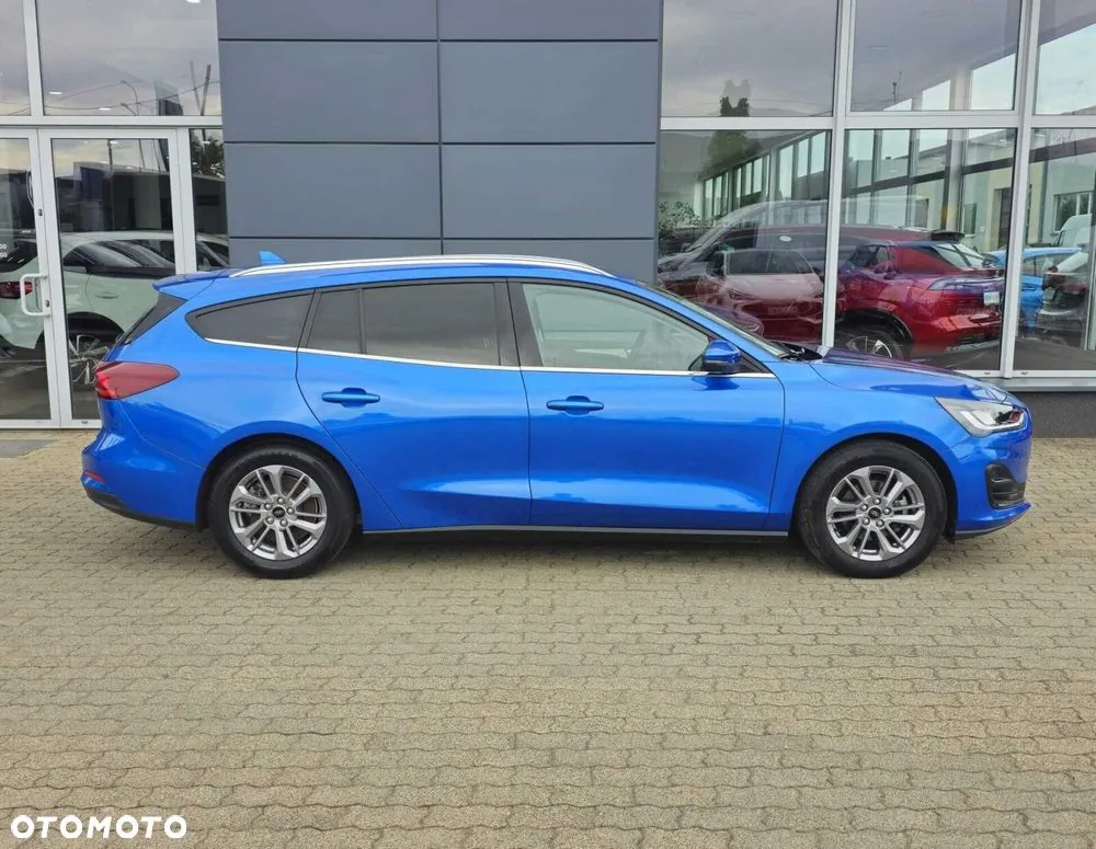 Ford Focus 2024 photo 5
