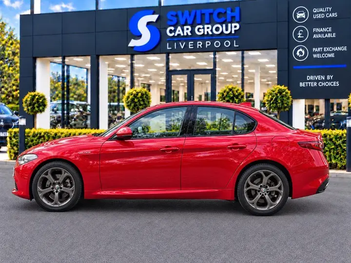 Alfa Romeo Giulia 2019 photo 5