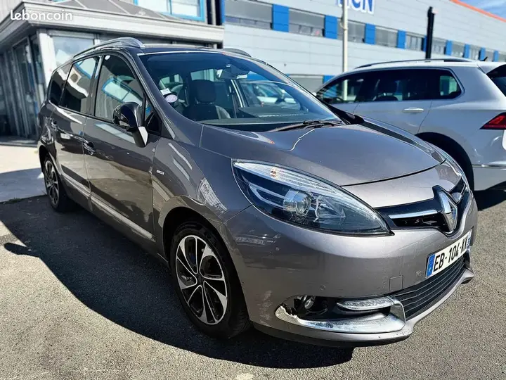Renault Grand Scenic 2016 photo 5