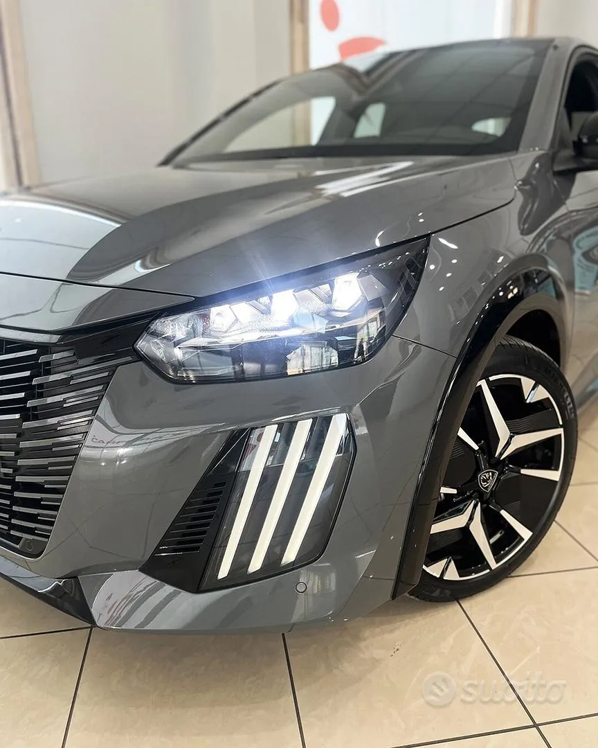 Peugeot 208 2025 photo 2