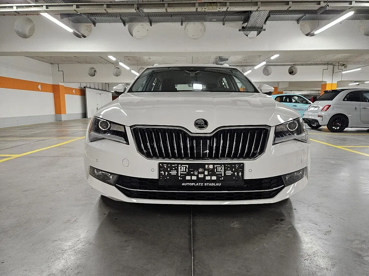 Skoda Superb 2016 photo 3