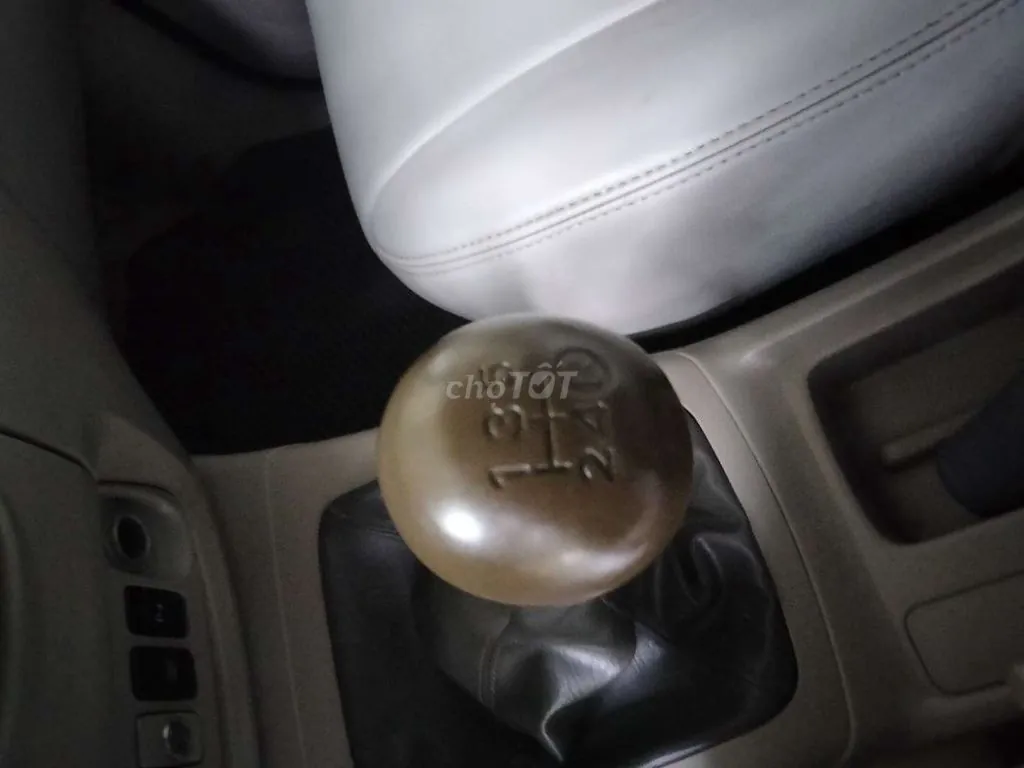 Toyota Innova 2014 photo 5