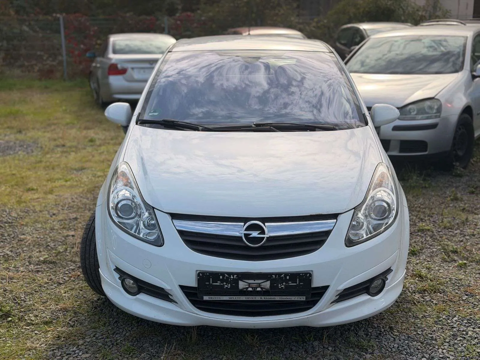 Opel Corsa 2009 photo 2