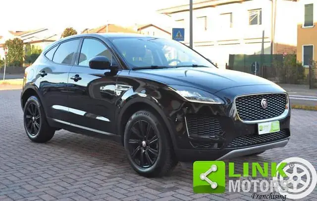 Jaguar E-Pace 2018 photo 5