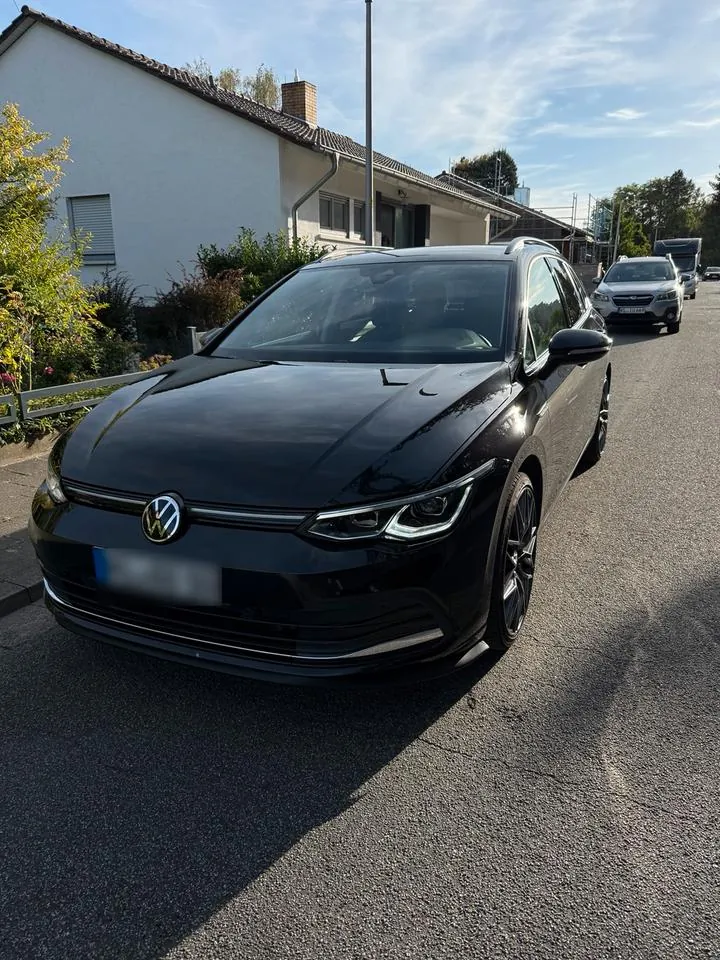 Volkswagen Golf 8