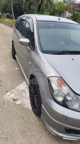 Honda Stream