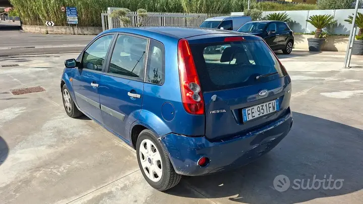 Ford Fiesta 2008 photo 4