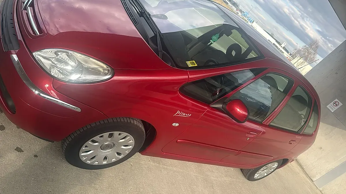 Citroen Xsara Picasso 2011 photo 3