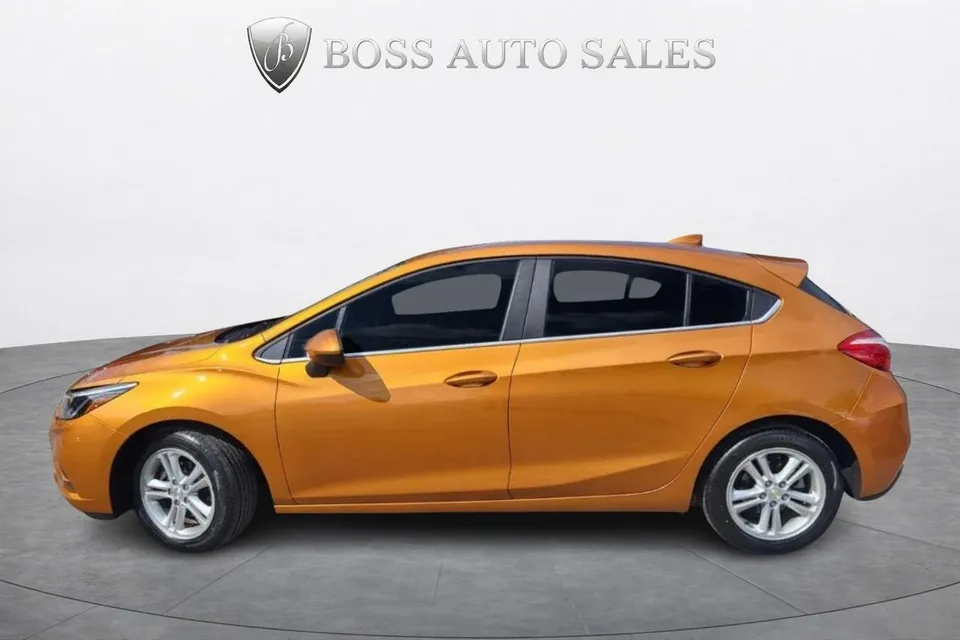Chevrolet Cruze 2017 photo 2
