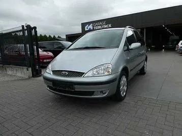 Ford Galaxy 2005 photo 2