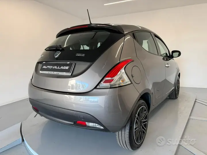 Lancia Ypsilon 2023 photo 5