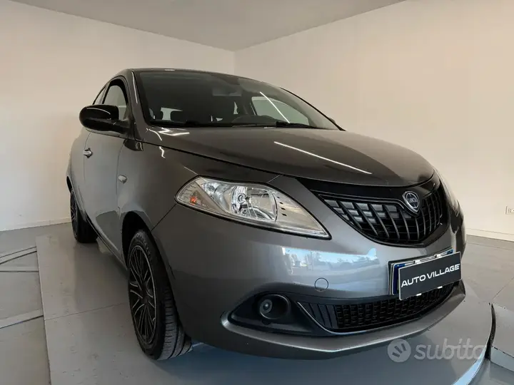 Lancia Ypsilon 2023 photo 3