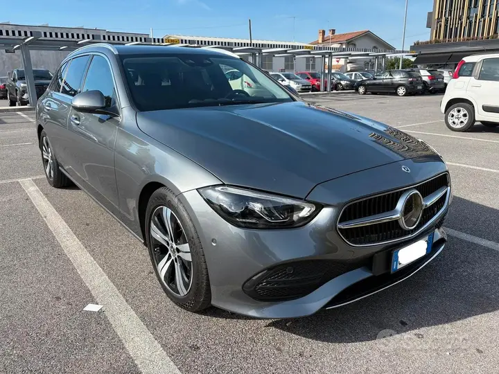 Mercedes-Benz C220D 2023 photo 2