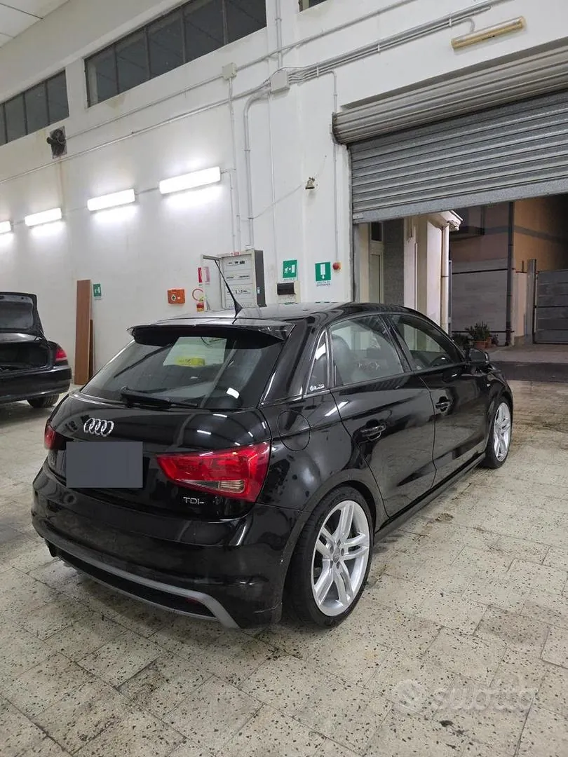 Audi A1 2012 photo 3