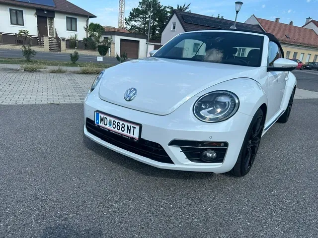 Volkswagen Beetle 2014 photo 2