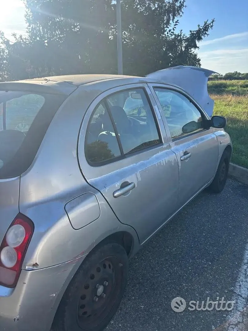 Nissan Micra 2014 photo 2