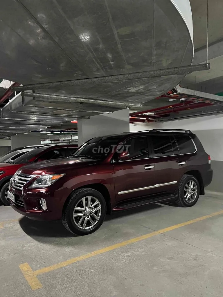 Lexus Lx 2014 photo 4