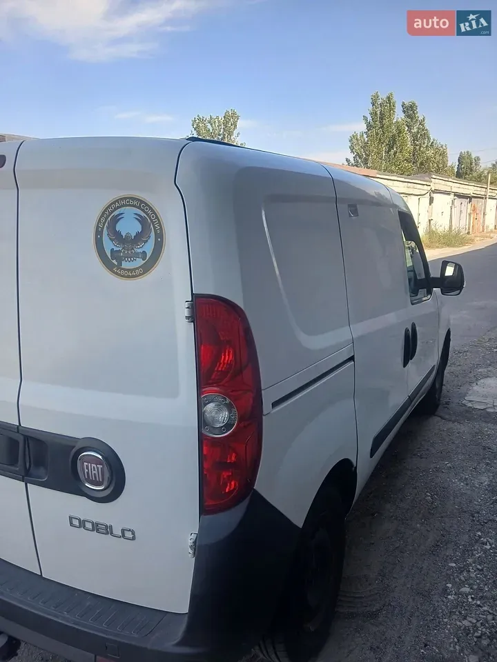Fiat Doblo 2012 photo 4