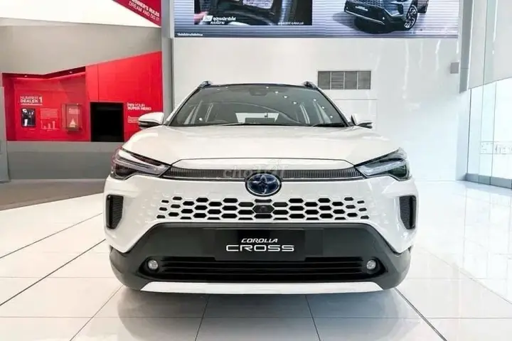 Toyota Corolla Cross 2026 photo 2