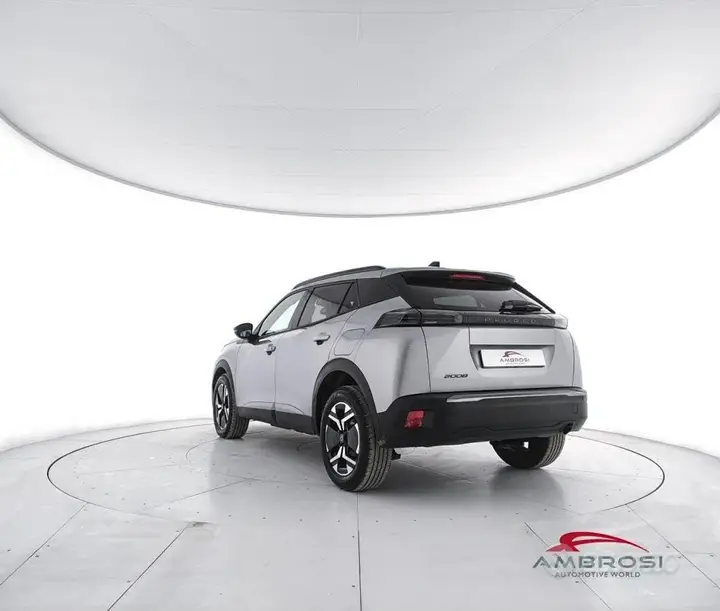 Peugeot 2008 2025 photo 4