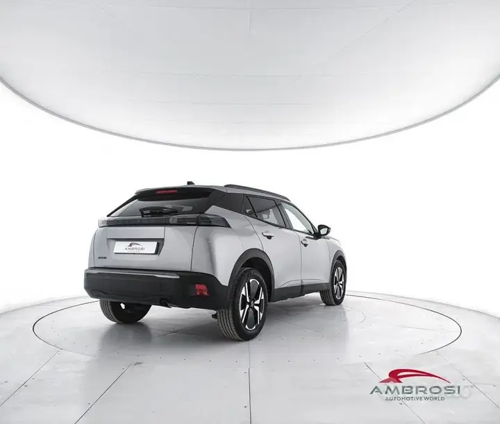 Peugeot 2008 2025 photo 3