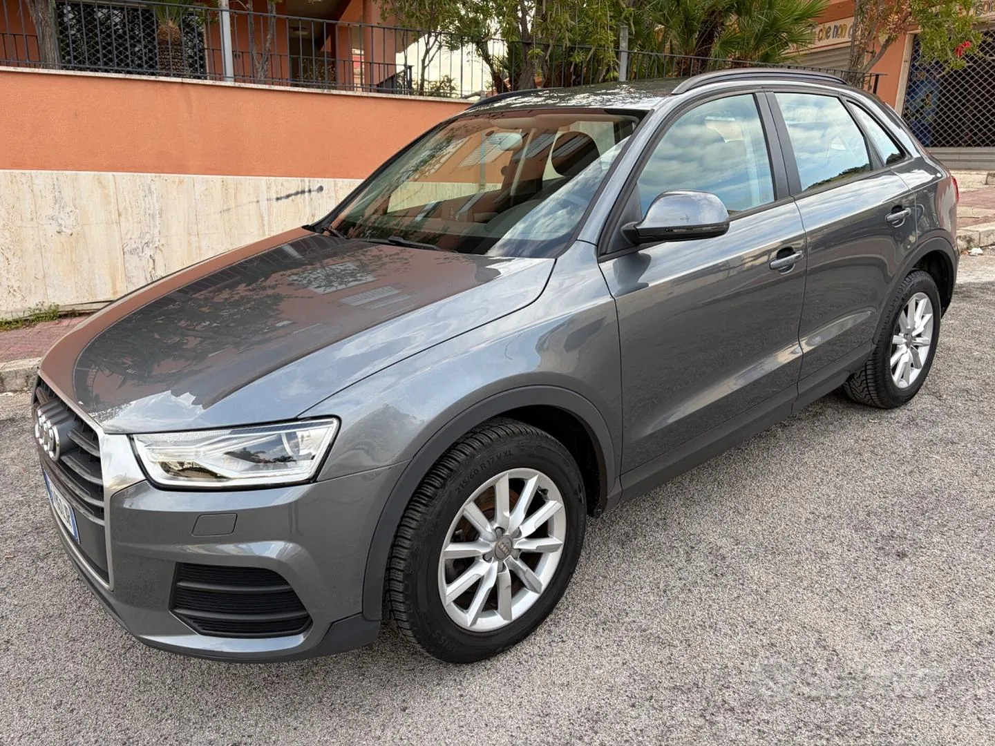Audi Q3 2015 photo 4