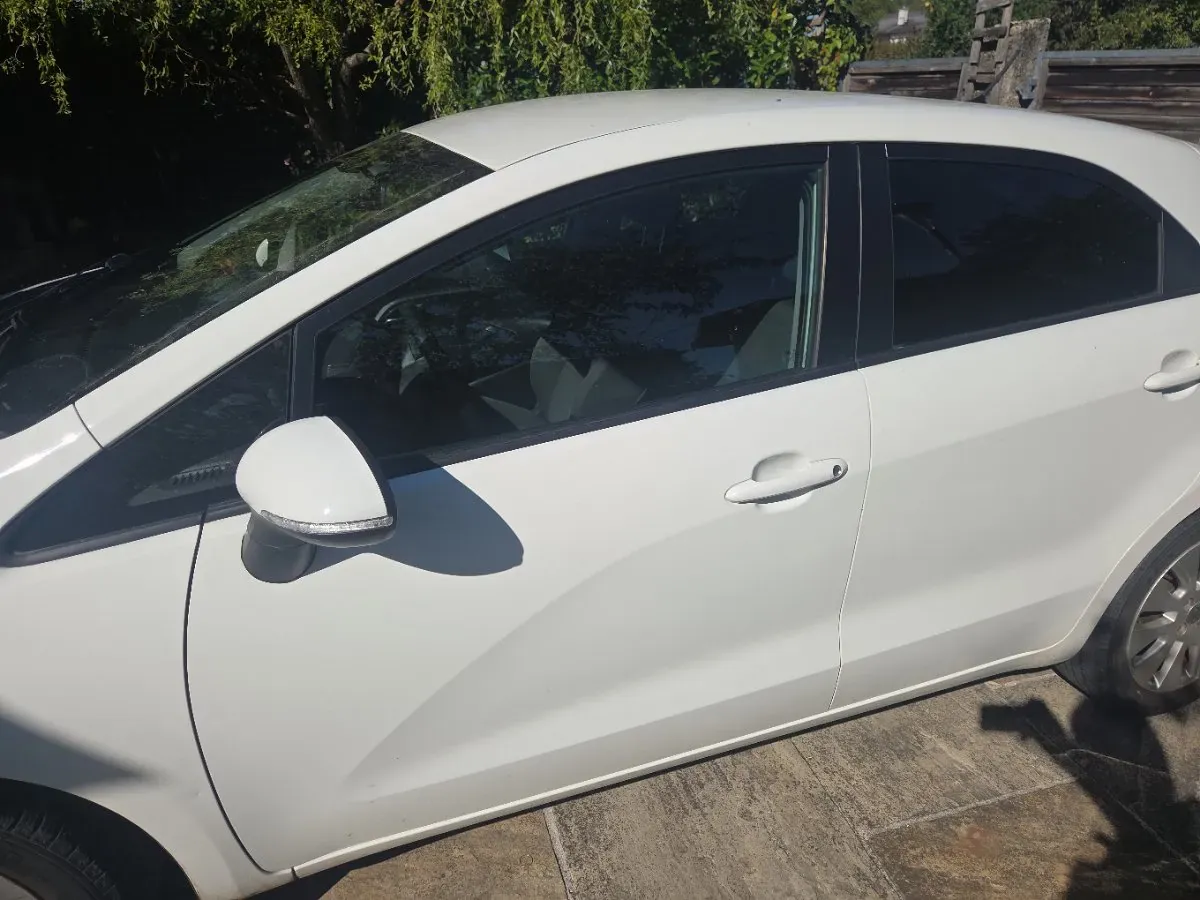 Kia Rio 2013 photo 2